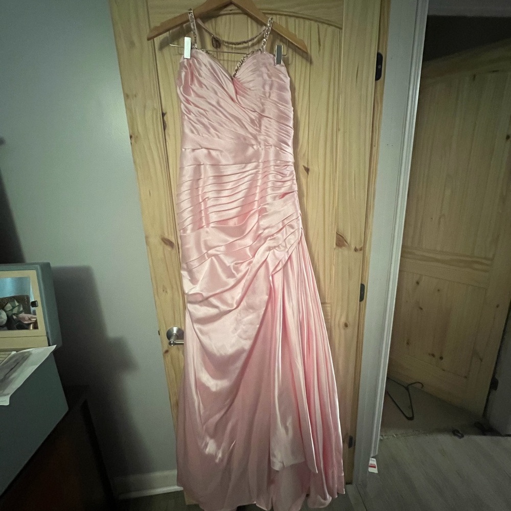 Elegant Pink Evening Gown